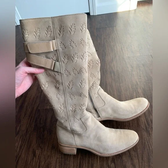 Timberland leather Beige fur lined Knee-High Boots - Picture 9 of 11